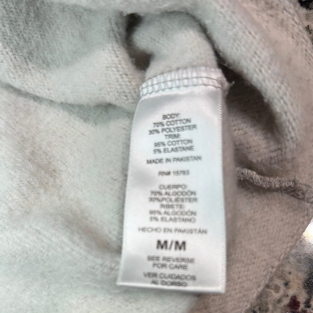 Champion Women’s Cropped Gray Hoodie Sweatshirt Logo Pullover Size Medium - Picture 6 of 8